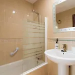A 400m Plaza Nogalera 2 Dorm 4 Pax *